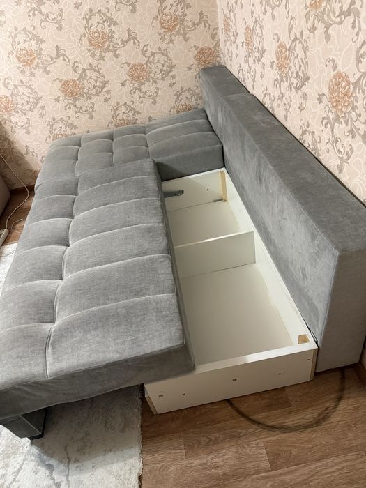 Продам угловой диван