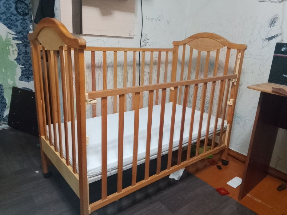 Кроватка детская 120/60