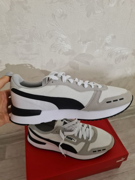 Кроссовки мужские