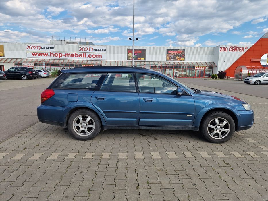 Subaru Outback 2.5 бензин 2005г