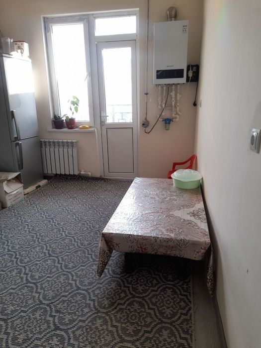 Qorasuv 1da ,3 xonali kvartira oilaga  zaks bn ijaraga beriladi