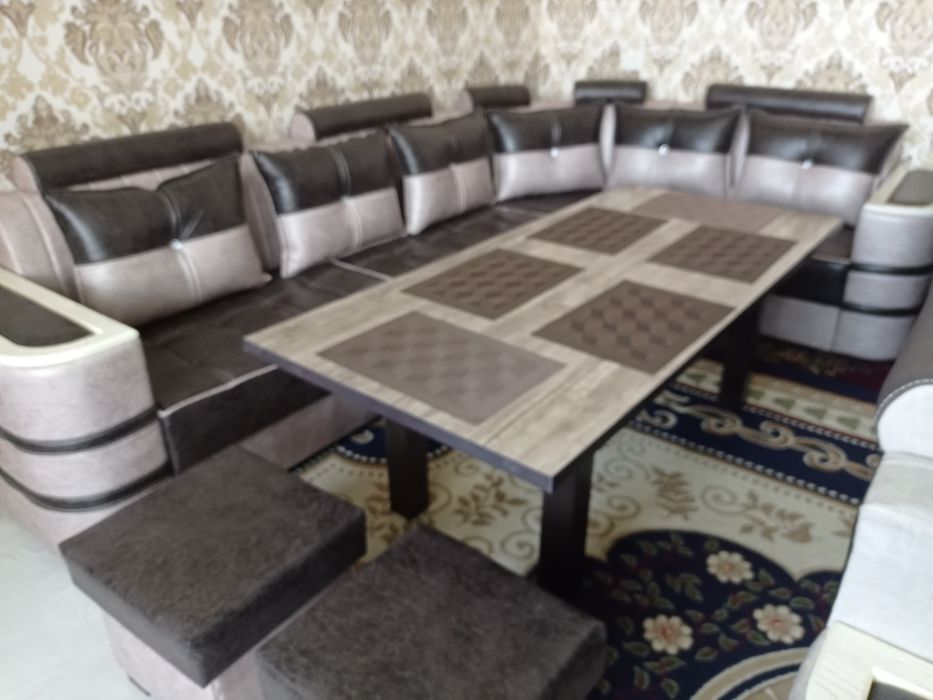 Продаётся мягкий уголок. Оптом нархларда!