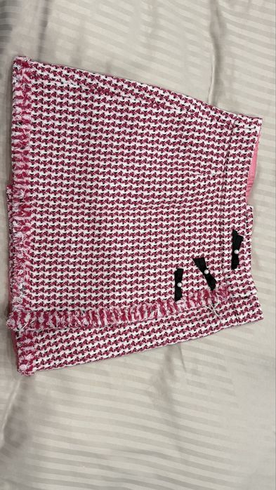 Розова пола Алеса