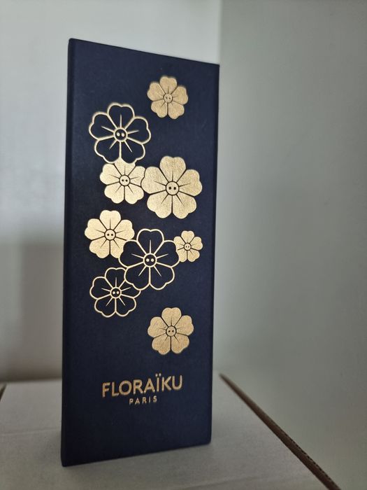 Floraiku And your lips