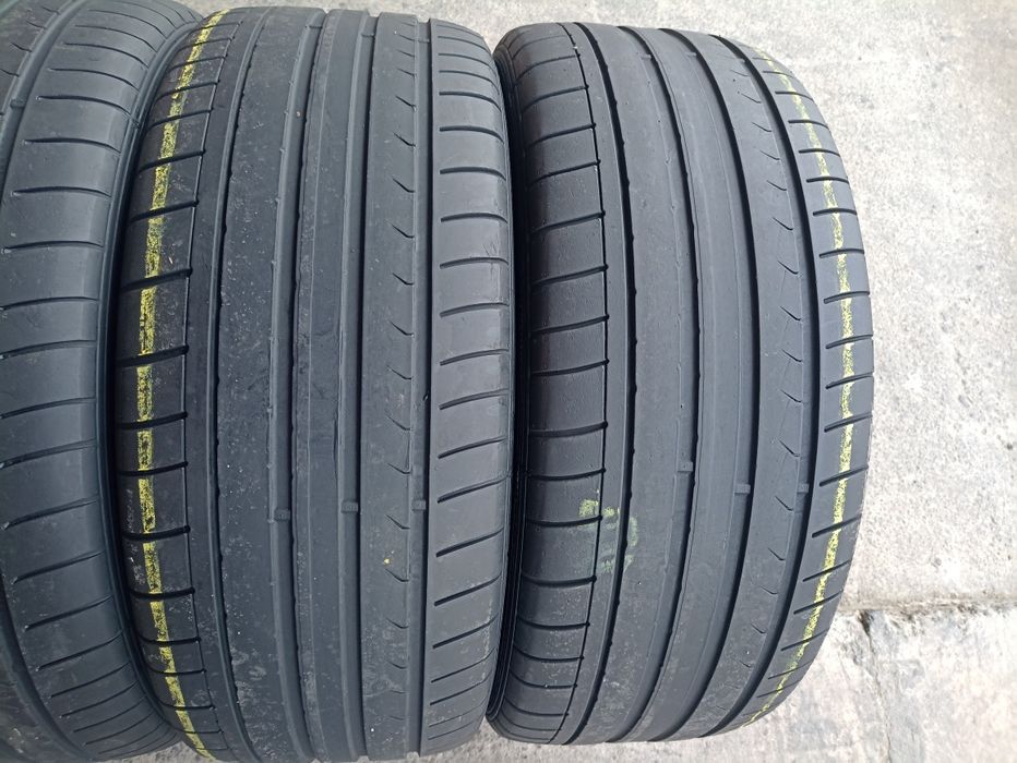 4 anvelope de vara Dunlop 255/40 R21 dot 1019