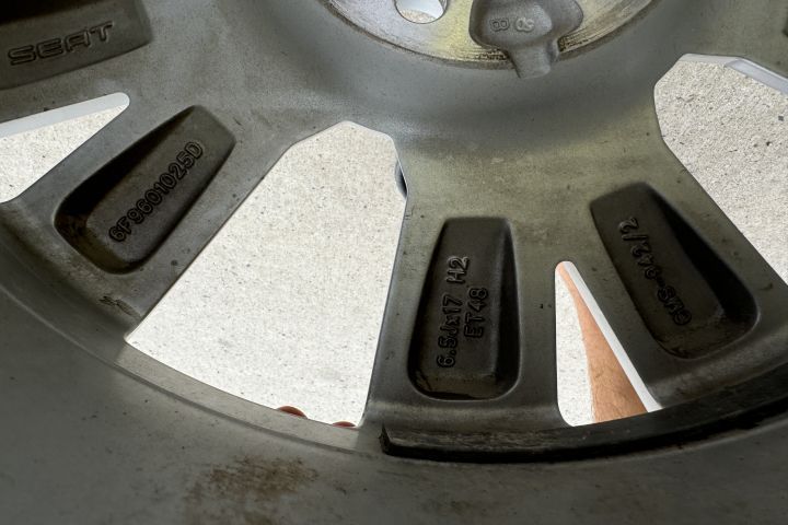Jante 205/55/17 6.5Jx17 ET48 6F9601025D Seat Arona