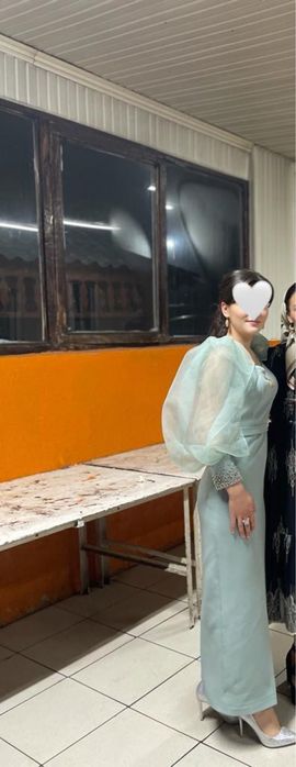 Продам платья.