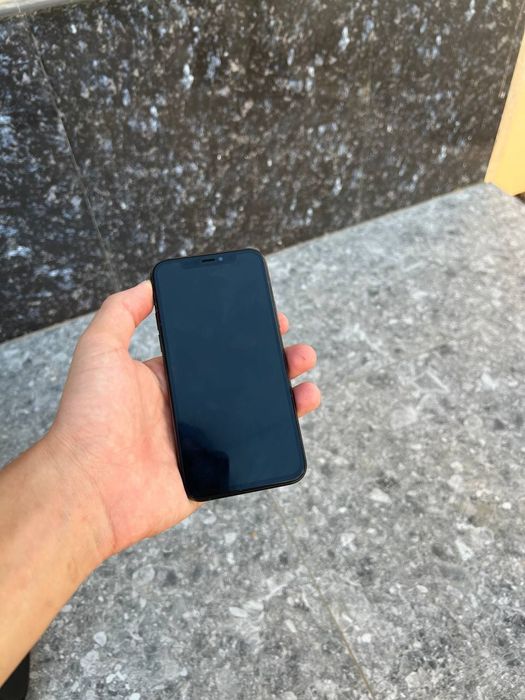 iPhone 11 Pro Karopka document full