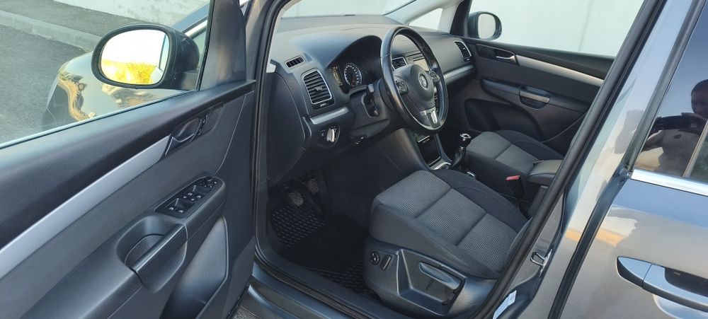 Vw Sharan 2.0 TDI** 7 LOCURI..Navi, Panoramic
