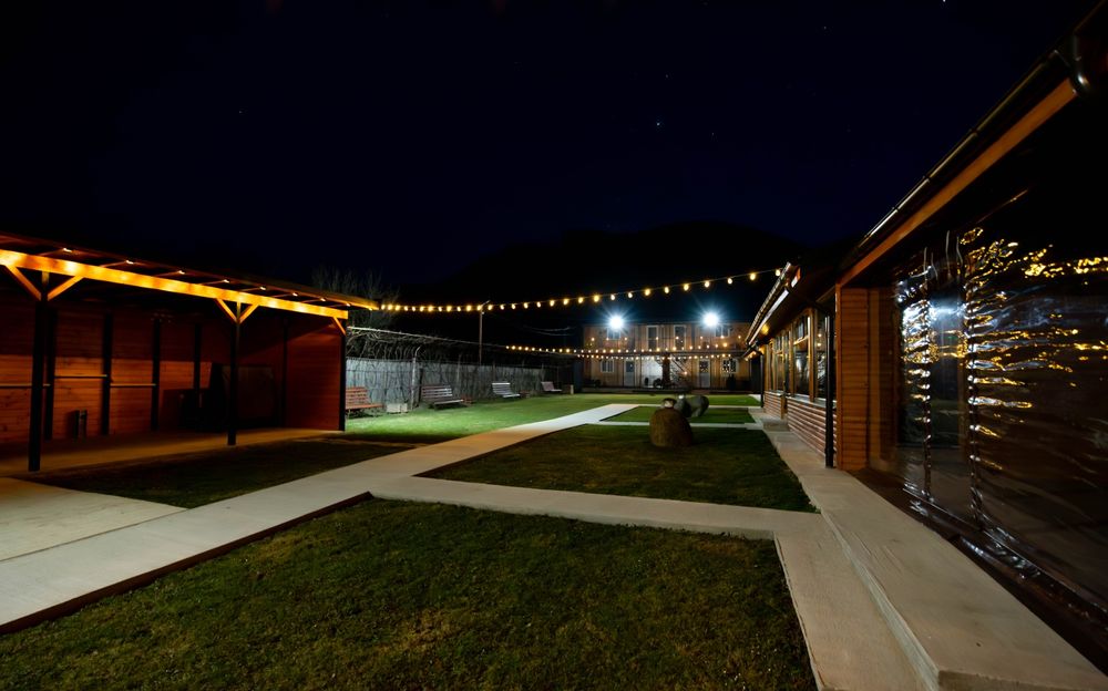 Cazare (închiriere cabană)