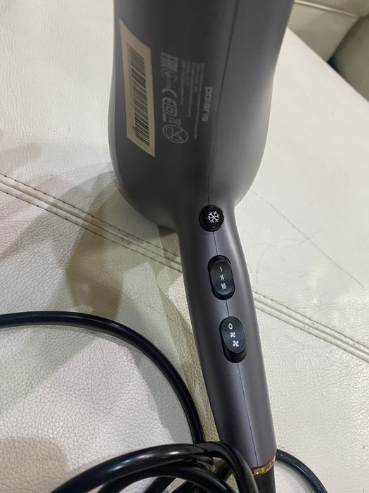 Фен с турмалиновым ионизатором Polaris PHD2290Ti 2290