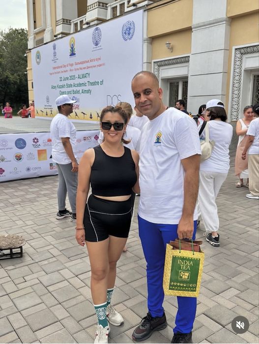 Инструктор по хатха йоге