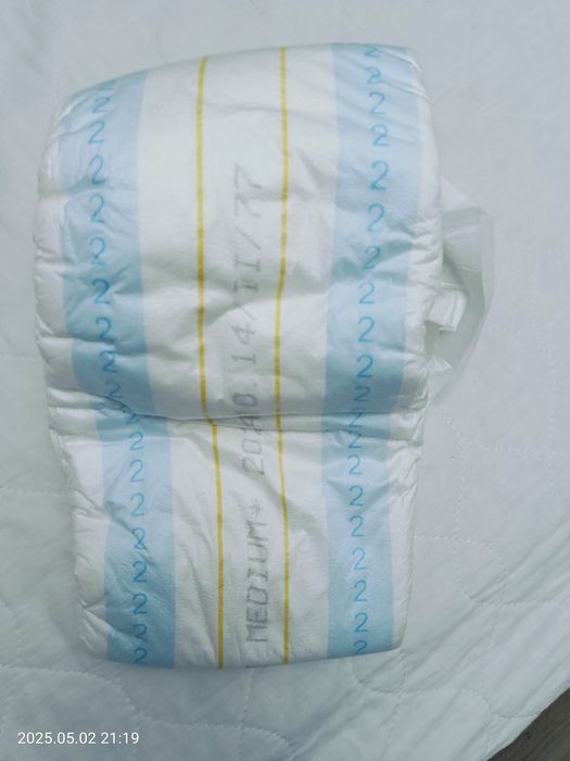 Отдам подгузники 2 размер