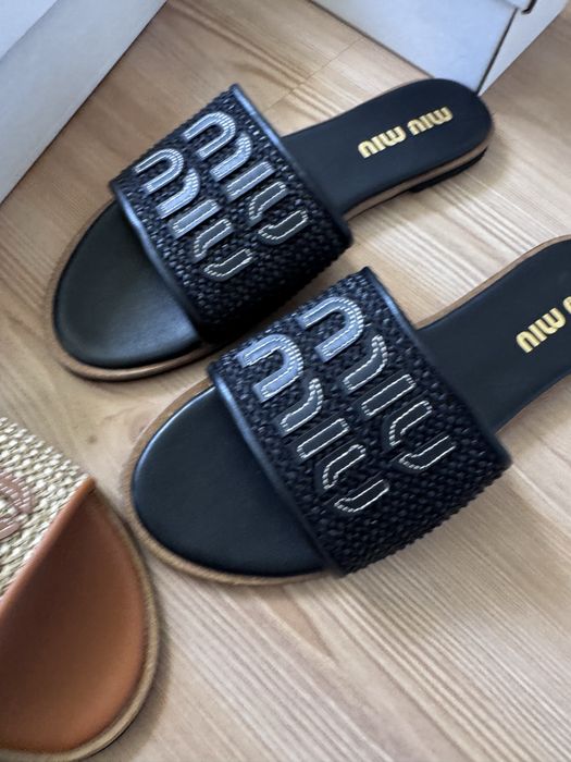 Дамски чехли  miu miu