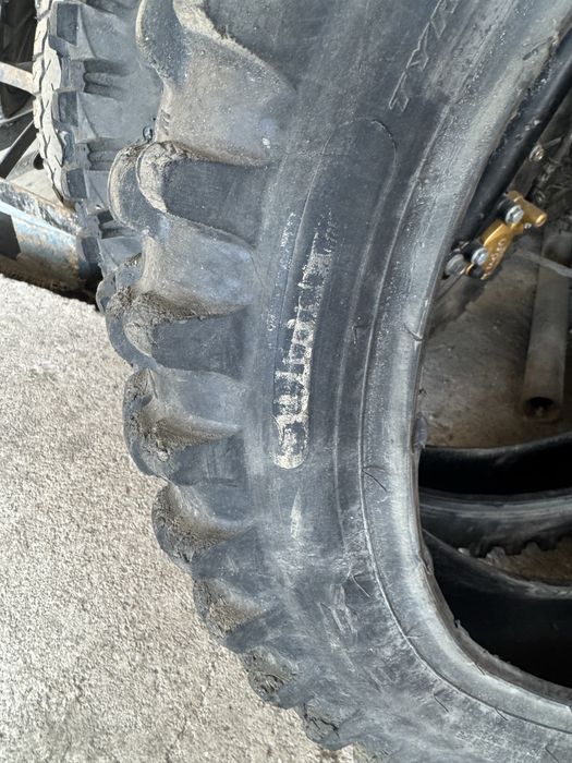 Покрышки эндуро перед, зад