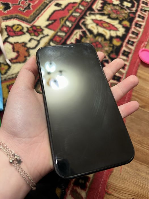 Продаю ХР, 128гб срочно