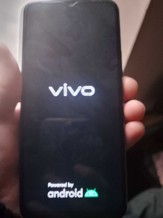 Vivo Y 02t сотилади