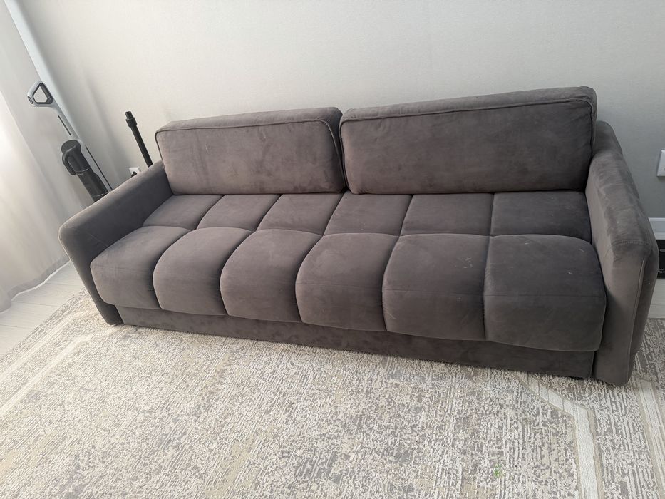 Диван детский или в зал