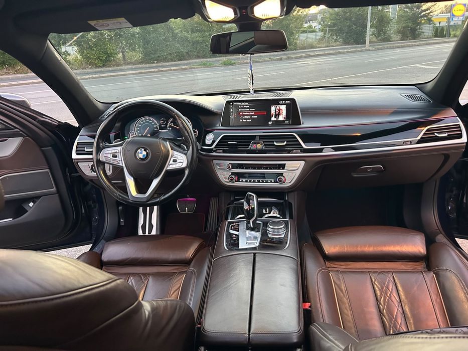 Bmw 750 i // 450 Cp // Variante