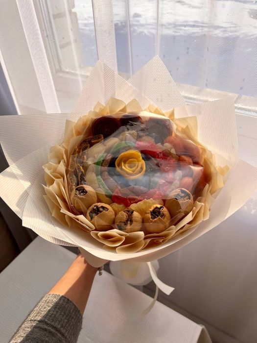 Букеты из сухофруктов