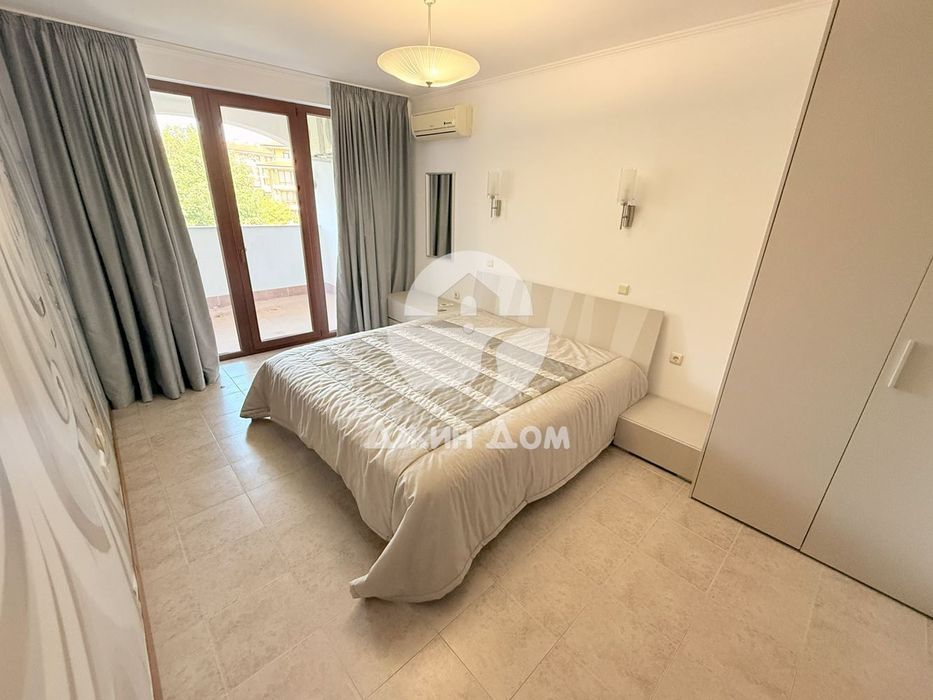 Продава се Четиристаен апартамент в Свети Влас - 205 кв.м за 896 €/кв.м - Снимка #3