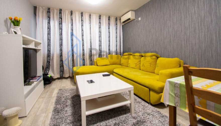 Двустаен  апартамент под наем в  кв. Горубляне