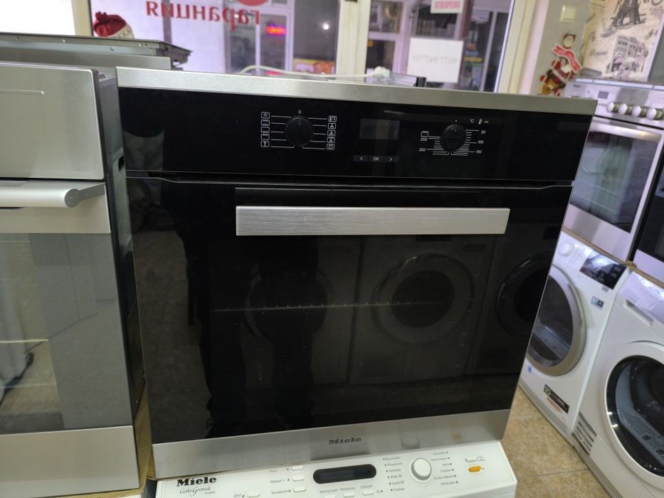 Фурна Miele H2661-1B - 76 литра - клас А