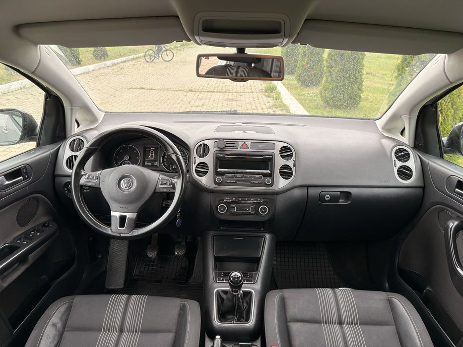 Volkswagen golf 5 plus 1.6 Tdi 2013