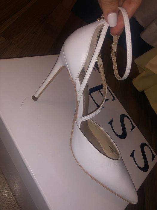 pantofi Guess originali