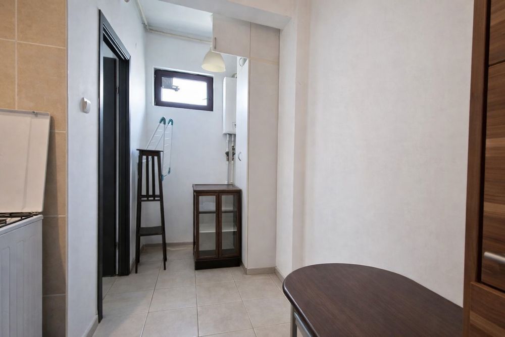 Garsoniera/Spatiu comercial/Cabinet/Salon/Birou Drumul Taberei cu intrare proprie