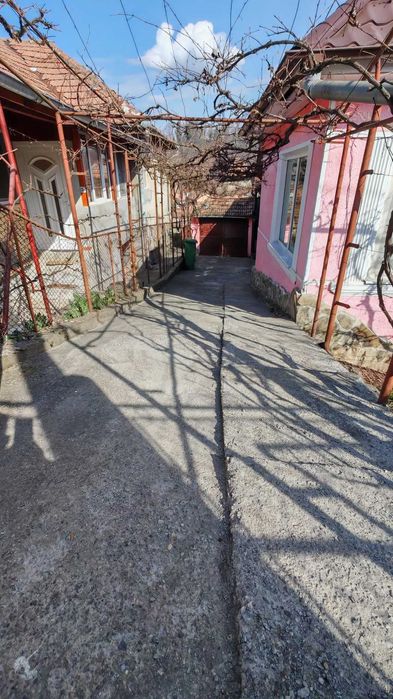 Casă de vânzare în Sighișoara, vedere directă spre Biserica din Deal