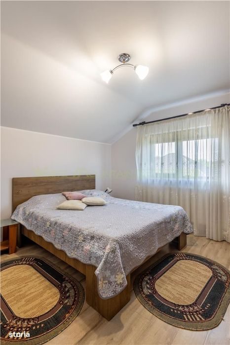 Vila superba 2018 5 camere, 5,4 Mw solar system, de vanzare, Buftea