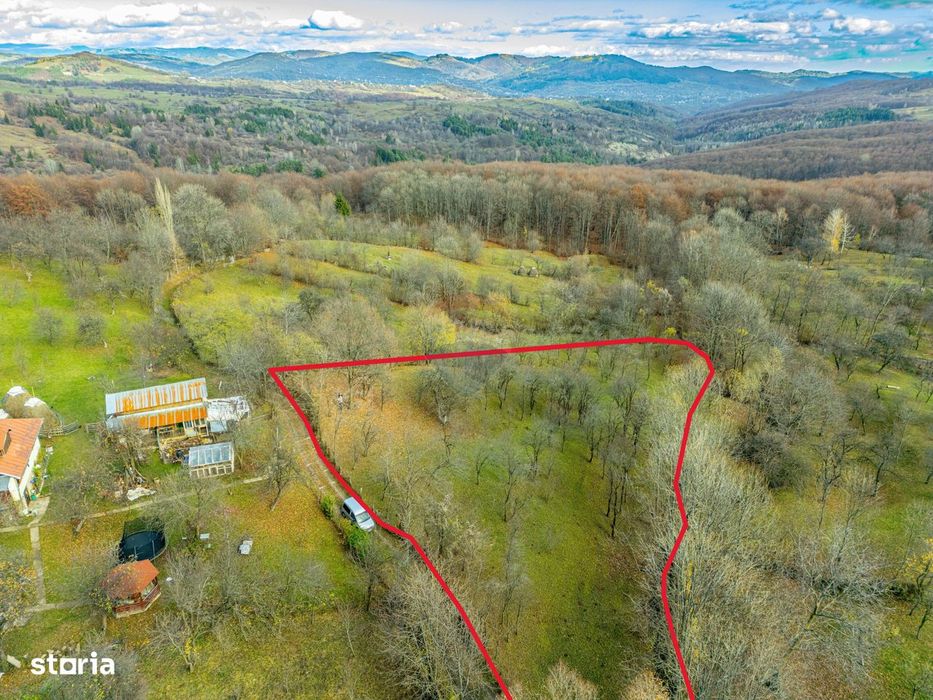 Teren intravilan 4384 mp – Comuna Talea,  județul Prahova