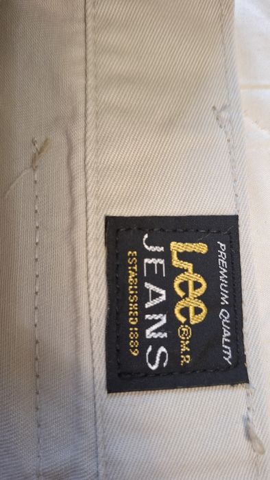 Культовые джинсы LEE