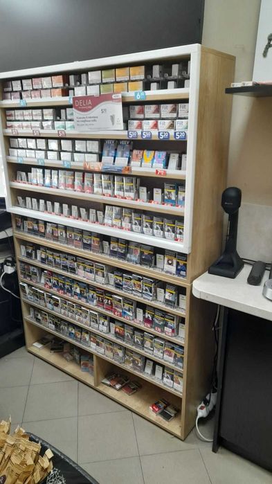 Стелаж за цигари