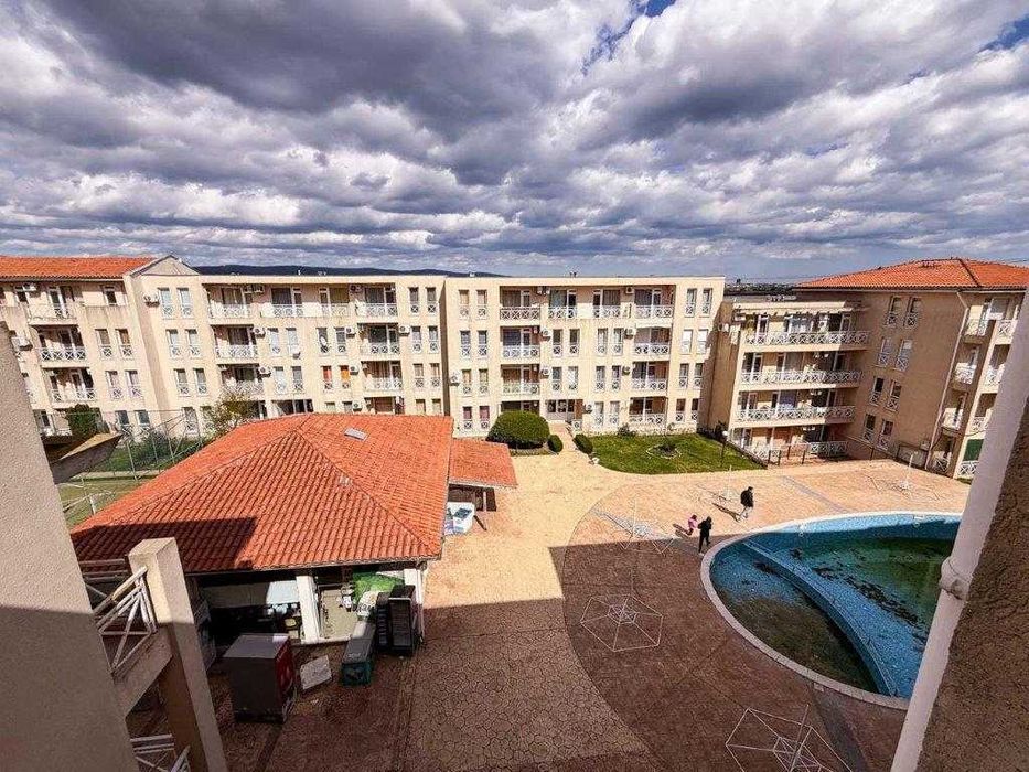 Продава се Тристаен апартамент в к.к. Слънчев бряг - 76 кв.м за 436 €/кв.м - Снимка #2