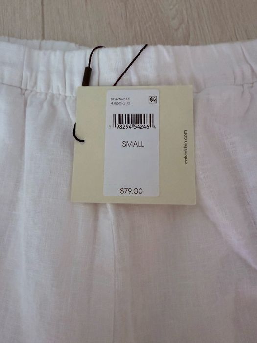 Женские шорты Calvin Klein лён