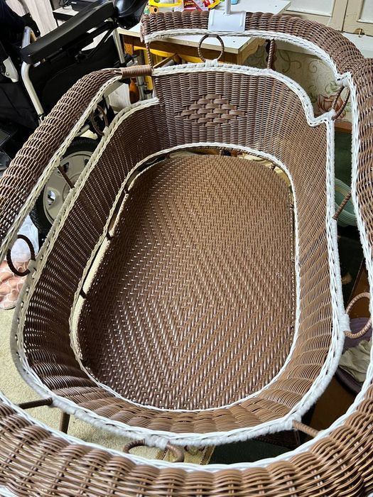 Электронная люлька красивая