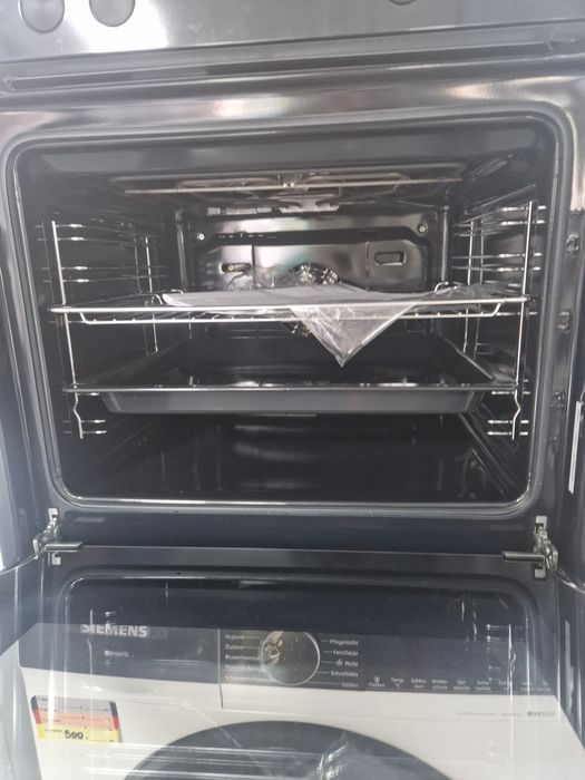 Фурна с котнони Siemens A+ Black