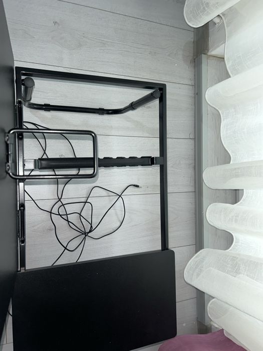 Boxa cu usb+ masuta laptop reglabila