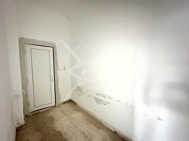 Продава се Магазин в Поморие - 37 кв.м за 1487 €/кв.м - Снимка #3