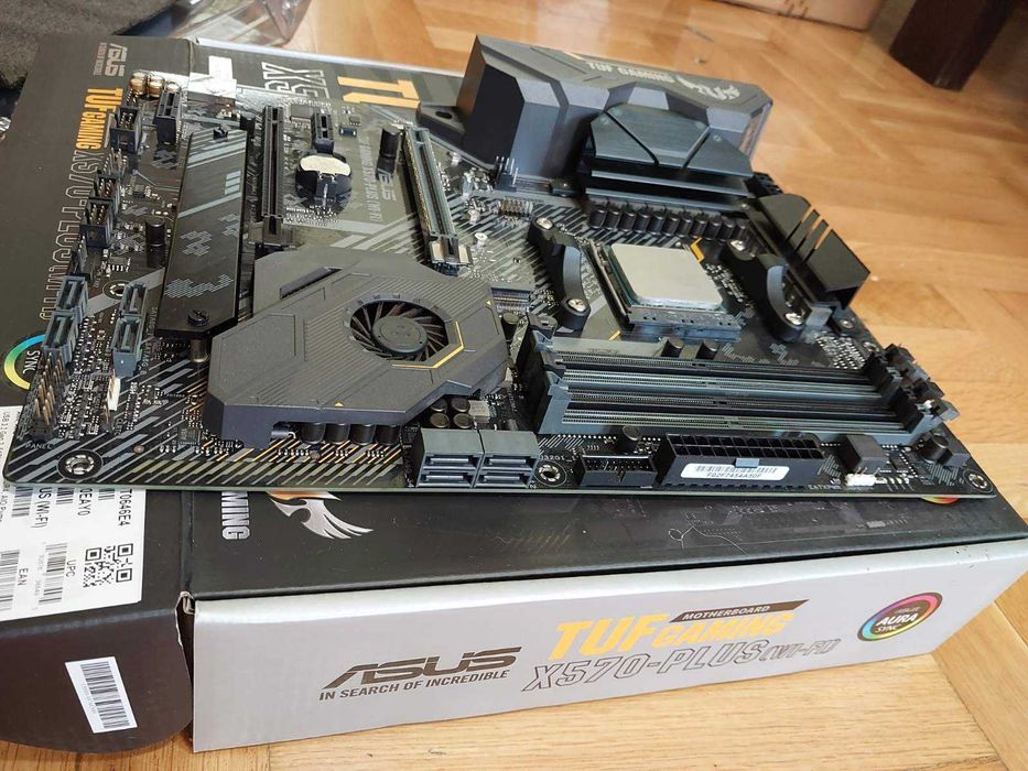 AMD Ryzen 7 5800X + Asus TUF X570 Plus Wi-Fi