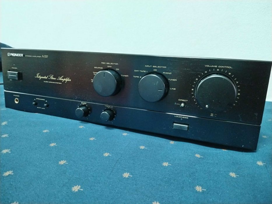 Усилвател Pioneer A337