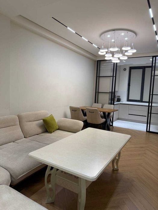 Срочно Продается 3\3\10 72м2 Жк Nurafshon Saroy sagbon !!!