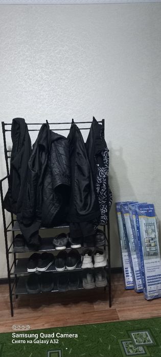 Вешалка, напольная.