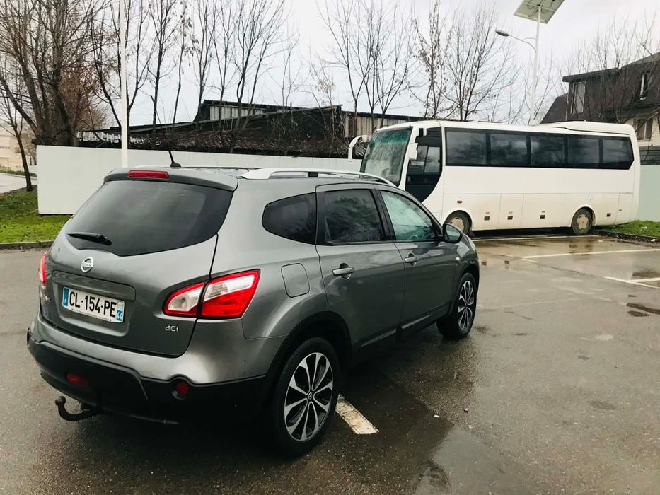 Vand Nissan qashqai 2013