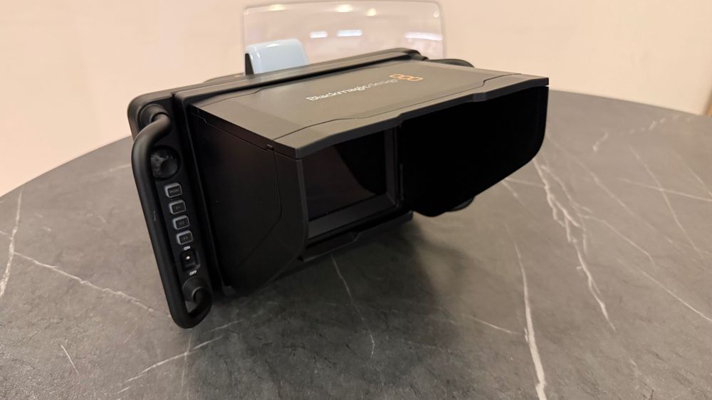 BMD BlackMagicDesign Studio Camera 4K Pro