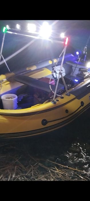 Продам или обмен лодку с мотором