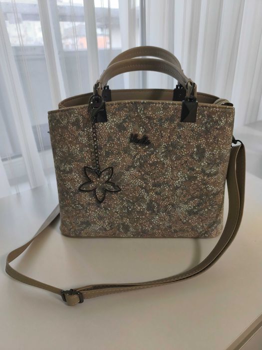 Дамска чанта нова