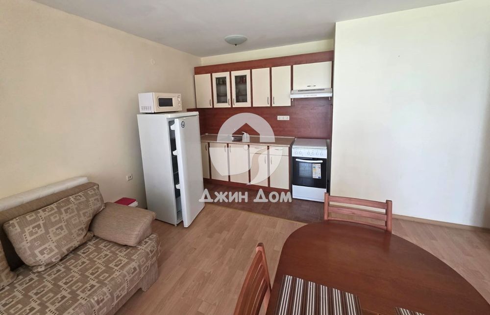 Продава се Двустаен апартамент в Свети Влас - 68 кв.м за 1515 €/кв.м - Снимка #4